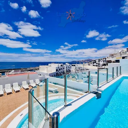 Апартаменты The Blue Cris-tol Vv With Sea View *