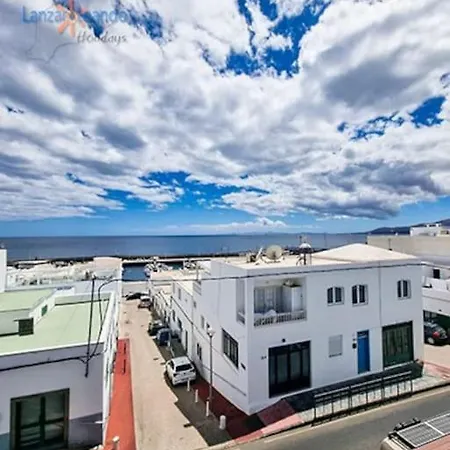 The Blue Cris-tol Vv With Sea View *