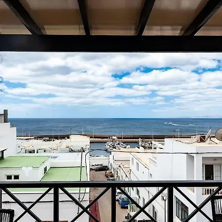 The Blue Cris-tol Vv With Sea View * Puerto del Carmen (Lanzarote)