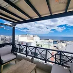 The Blue Cris-tol Vv With Sea View * Puerto del Carmen (Lanzarote)